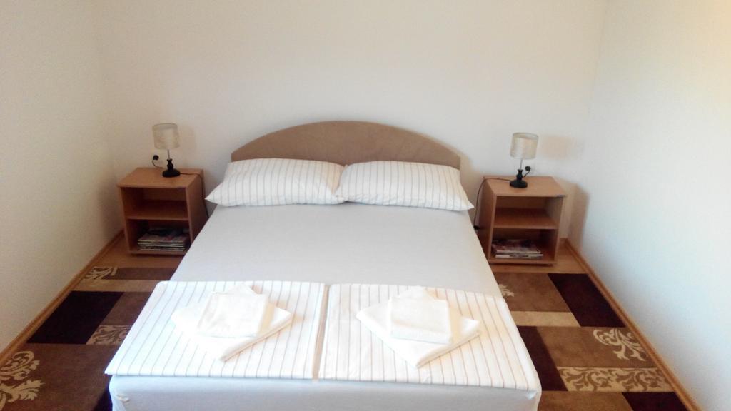 Apartment Beba Mostar Extérieur photo